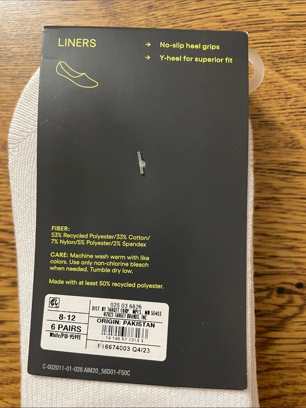 NWT All in Motion Socks
